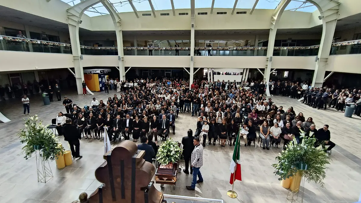 homenaje a Juan Rendón López