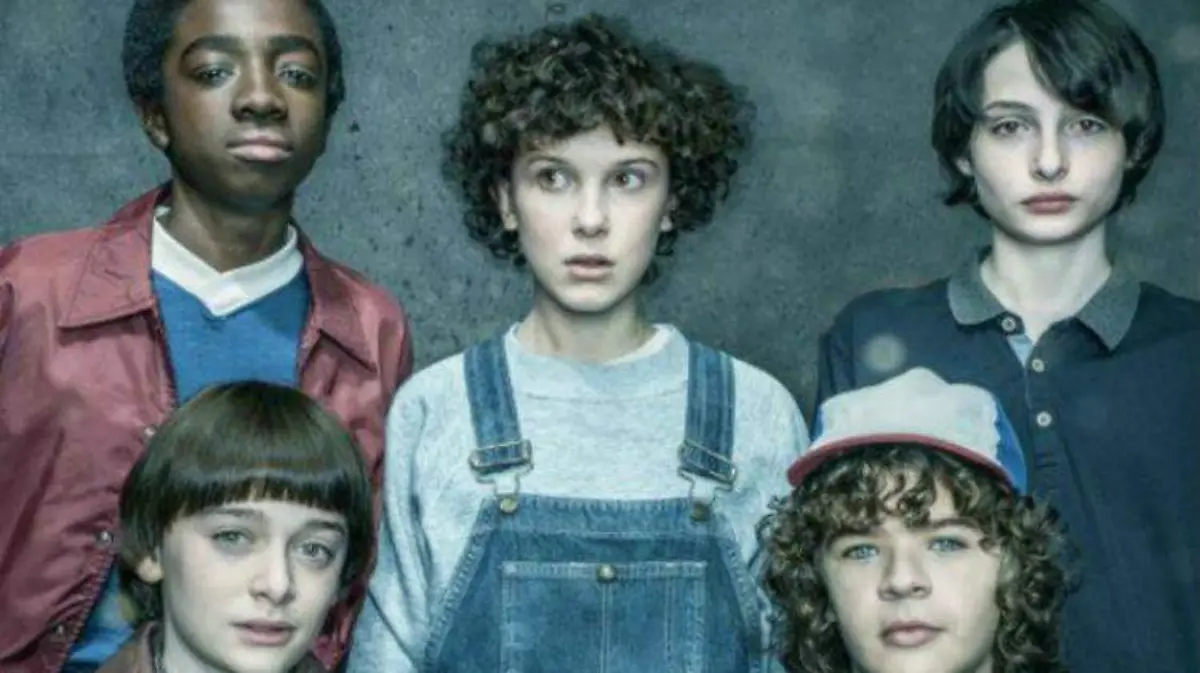 stranger-things-1-696x464