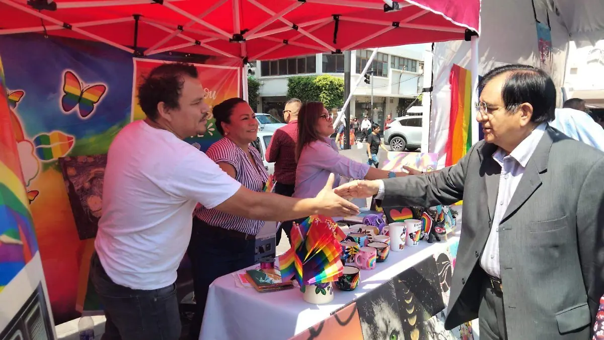 MERCADITO LGBT3