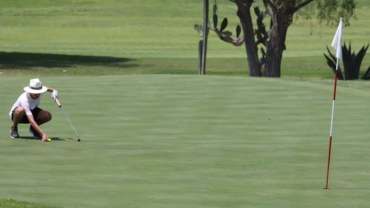 golfcrisma3