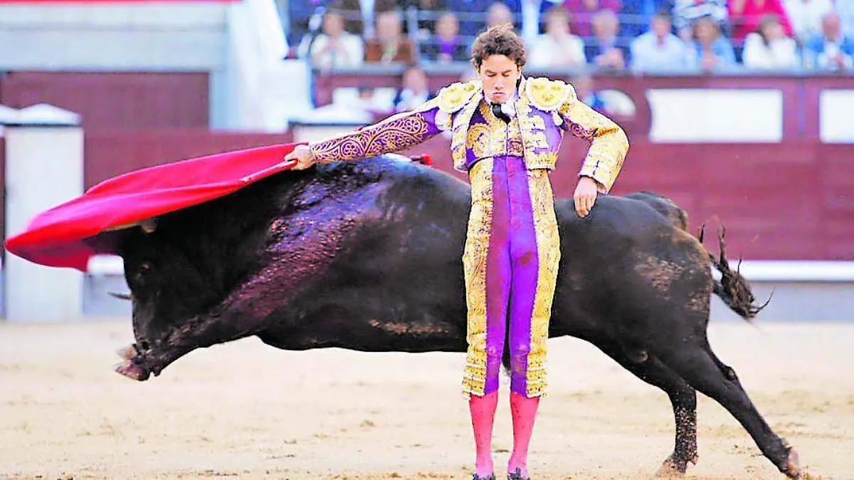 Arturo Saldivar_CMYK