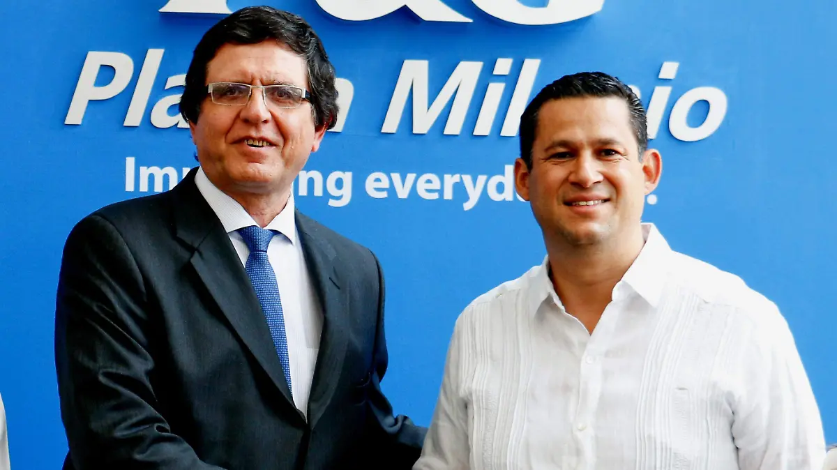 VISITA PLANTA P & G  (6)