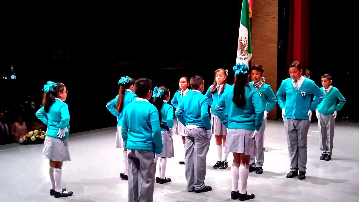 Primaria Leyes de Reforma - Cambio de escolta