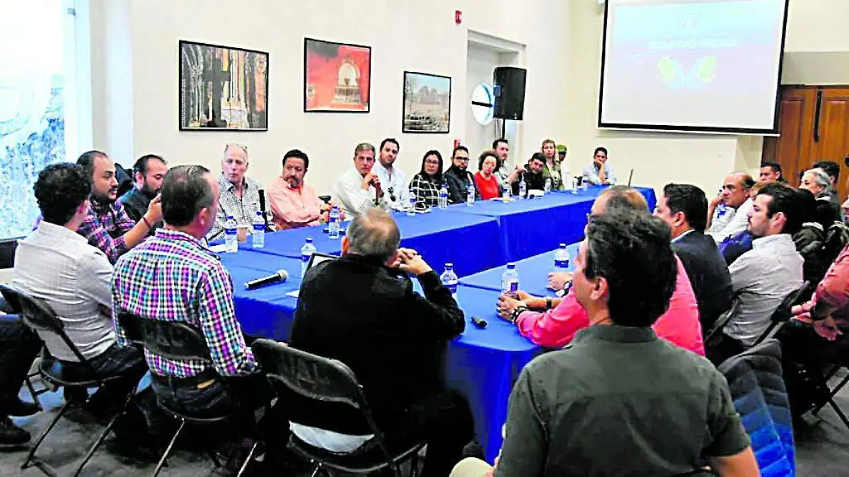 nota 03 reunión empresarios2