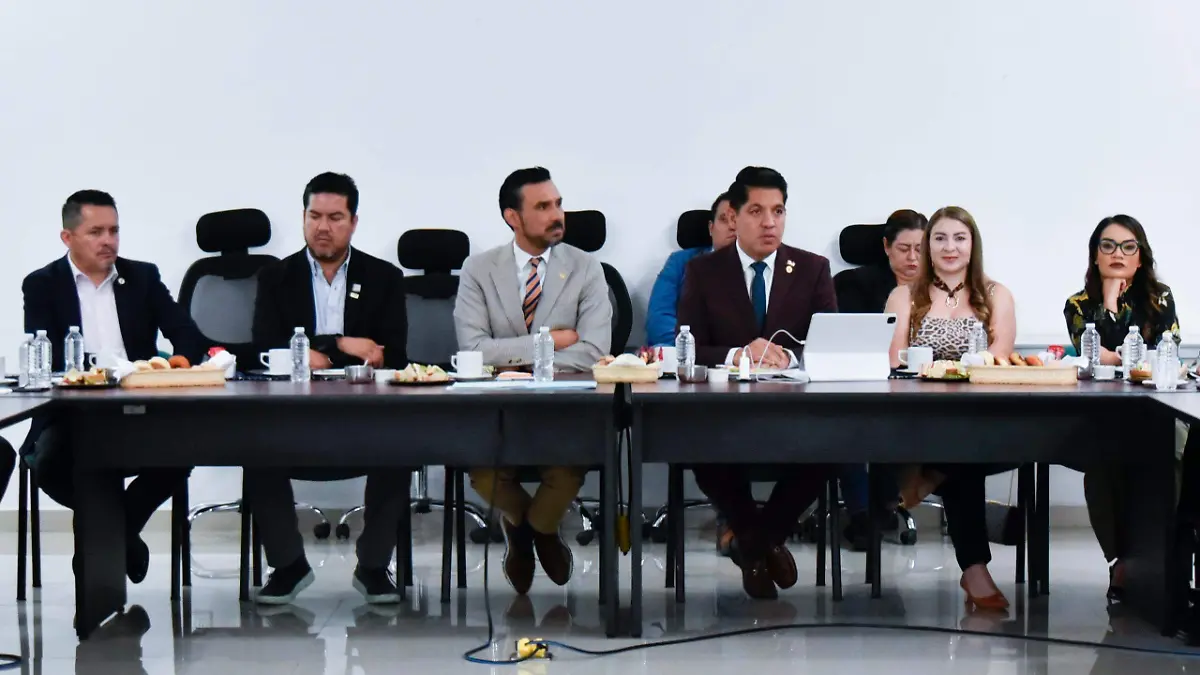 reunion senador (3)