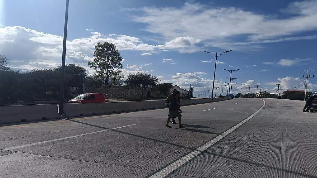 El paso es peligroso ok.