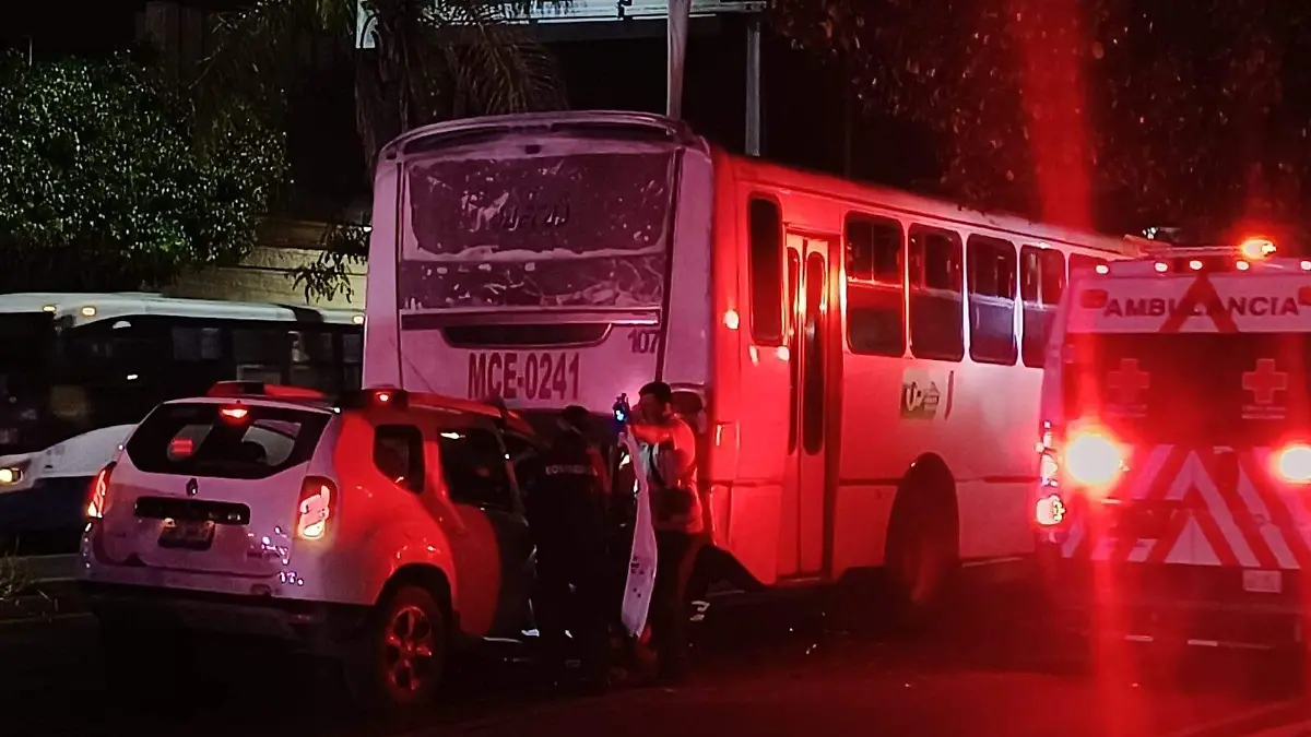 ChoquebulevarLópezMateosCelaya2