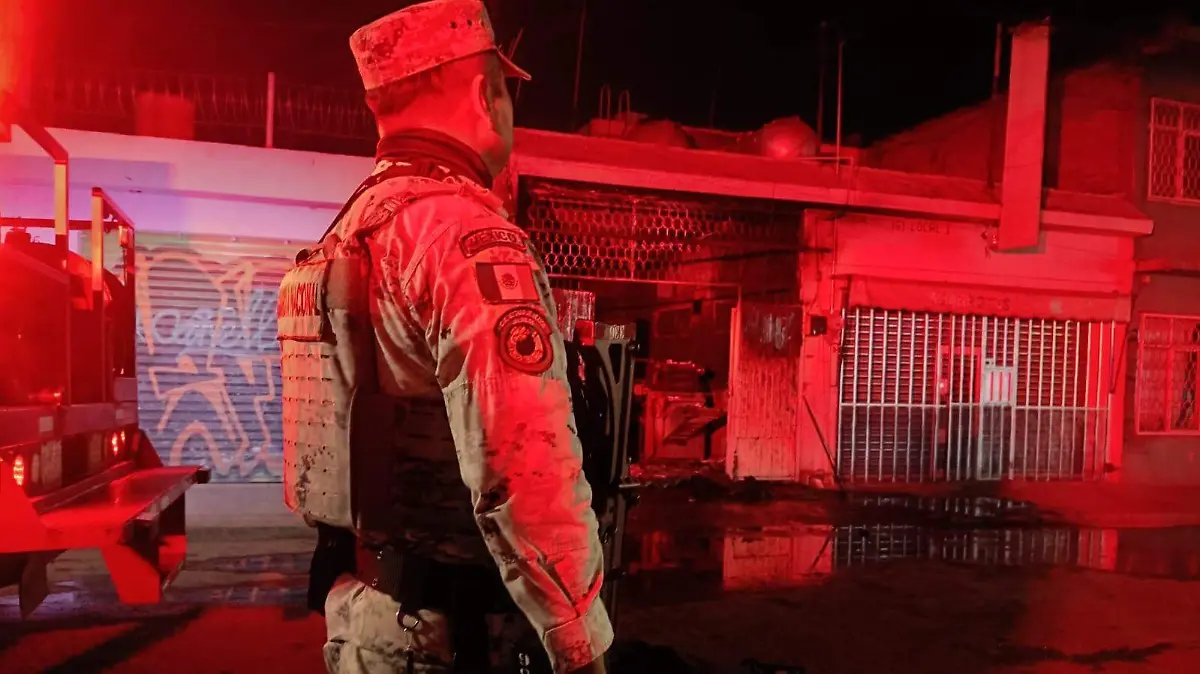 Arde tortillería en la col. Girasoles, Celaya3