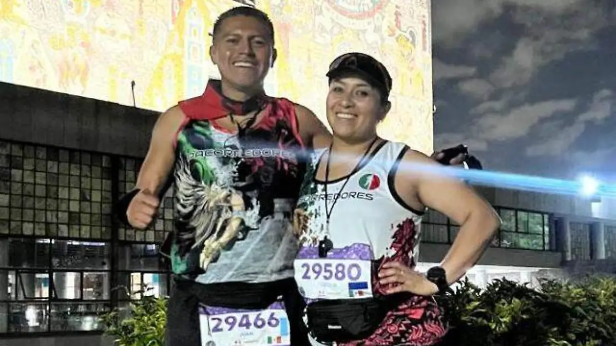 Con su esposo Francisco Cano.