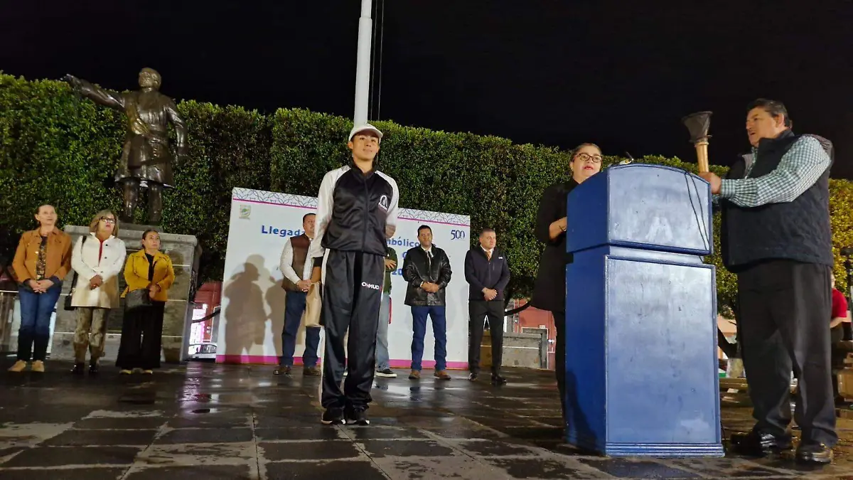 Reconocen a Sabrina Salcedo, atleta acambarense