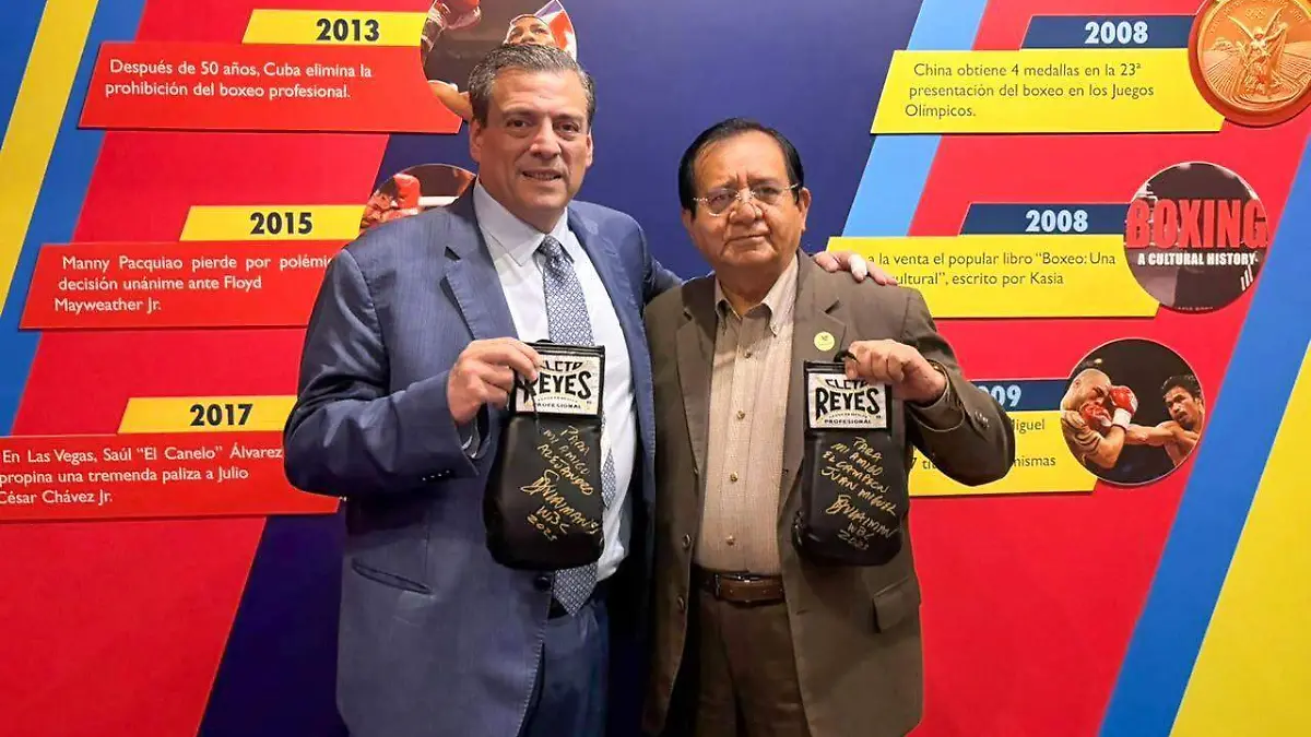 Presidente del CMB, Mauricio  Sulaiman, junto al alclade de Celaya, Juan Miguel Ramirez