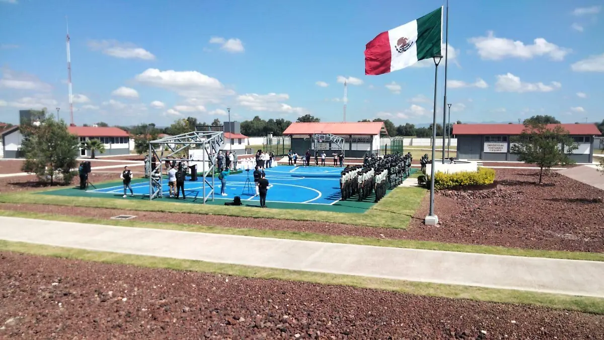 Inauguran la cuarta compañía de la Guardia Nacional en Celaya. 