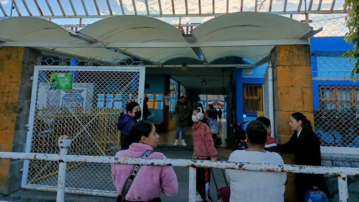 Escuela (2)