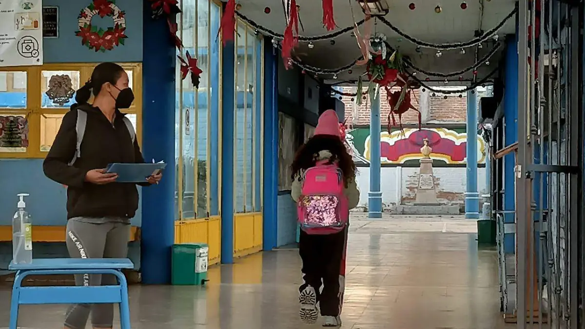 Actos de vandalismo afectan la primaria Ferrocarriles Nacionales, Acámbaro