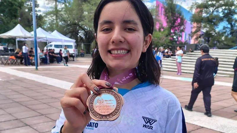 Monserrat González. 