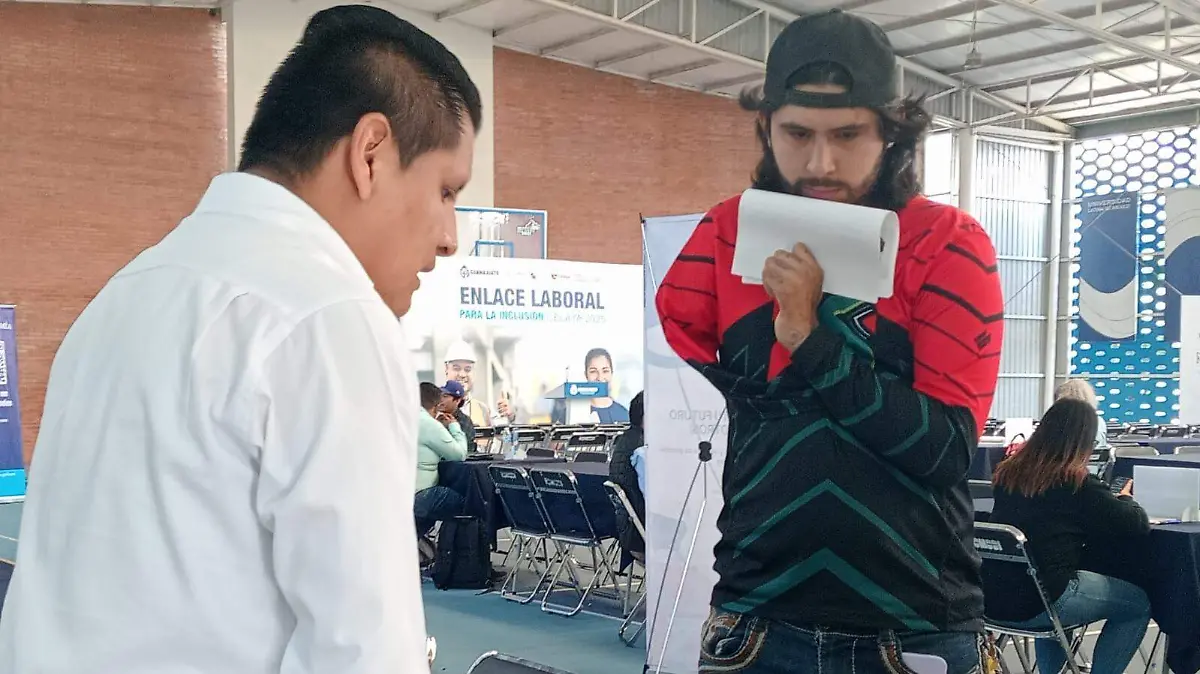 Se ofrecen plazas para grupos prioritarios como personas con discapacidad, migrantes recién deportados y adultos mayores 