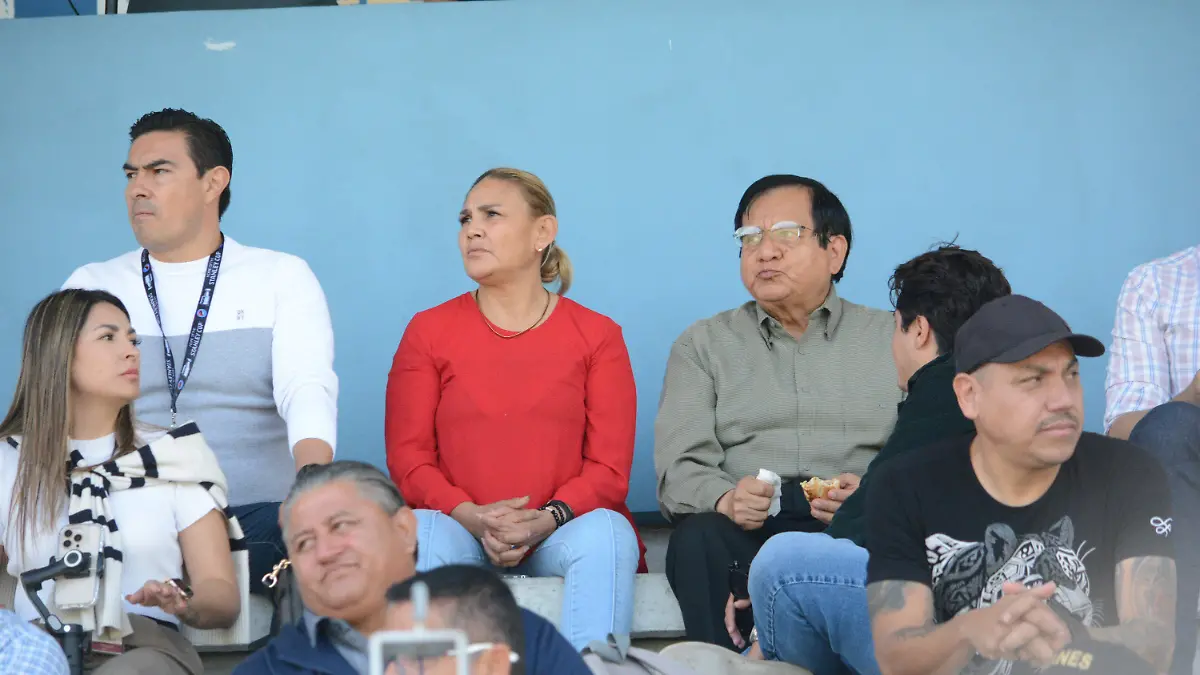 El alcalde en partido de Cajeteros de Celaya