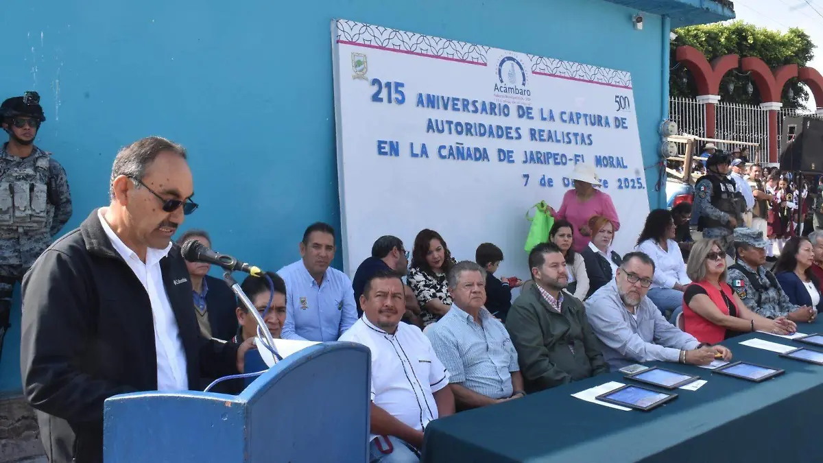 Se realizó un acto cívico.