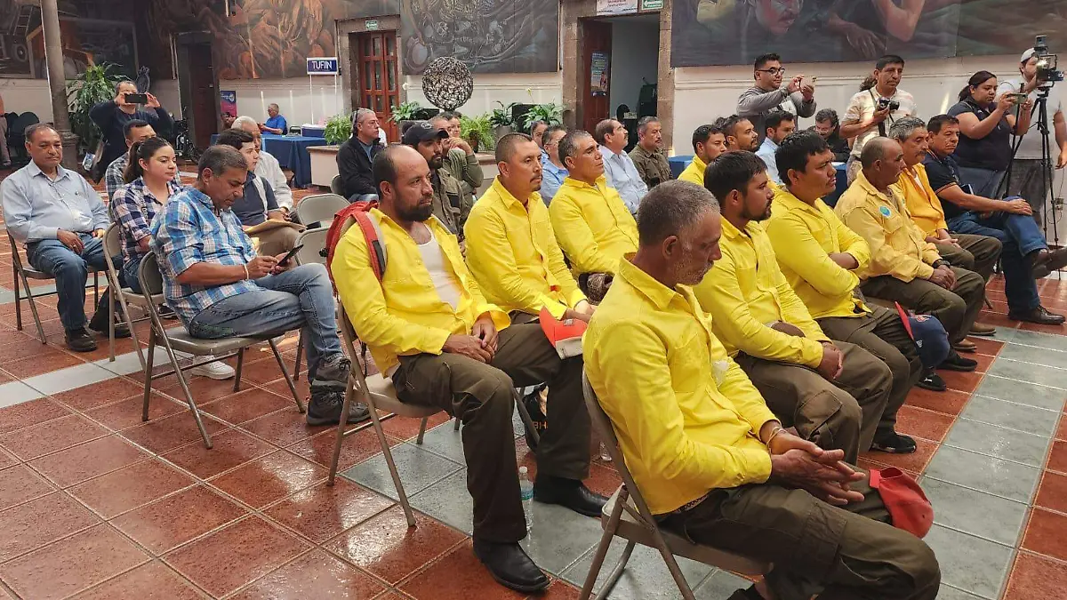 La alcaldesa reconoció su trabajo y esfuerzo.