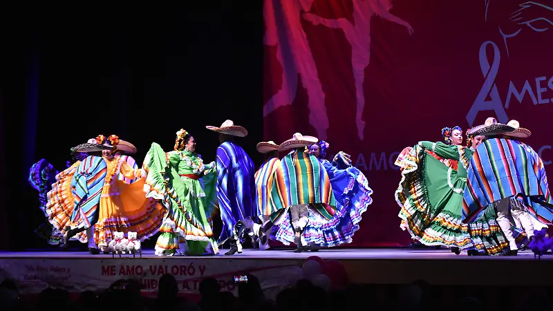 AMESSE Celaya celebra 10 años con festival “Baila por la Vida” (6)