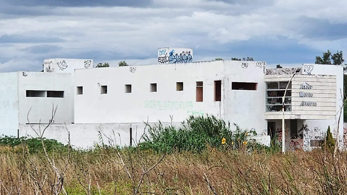 Albergue Monte Alverna en Acámbaro, abandonado y vandalizado (5)