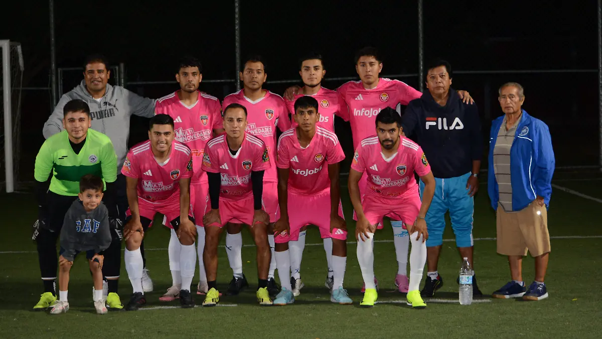 Regresa el equipo La Migajita Celaya Fut 7 (2)