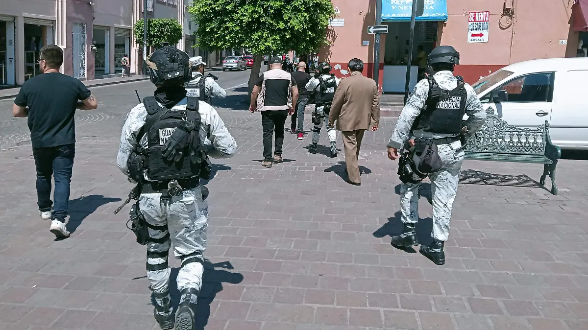 Los directores amenazados tienen escoltas y camionetas blindadas.