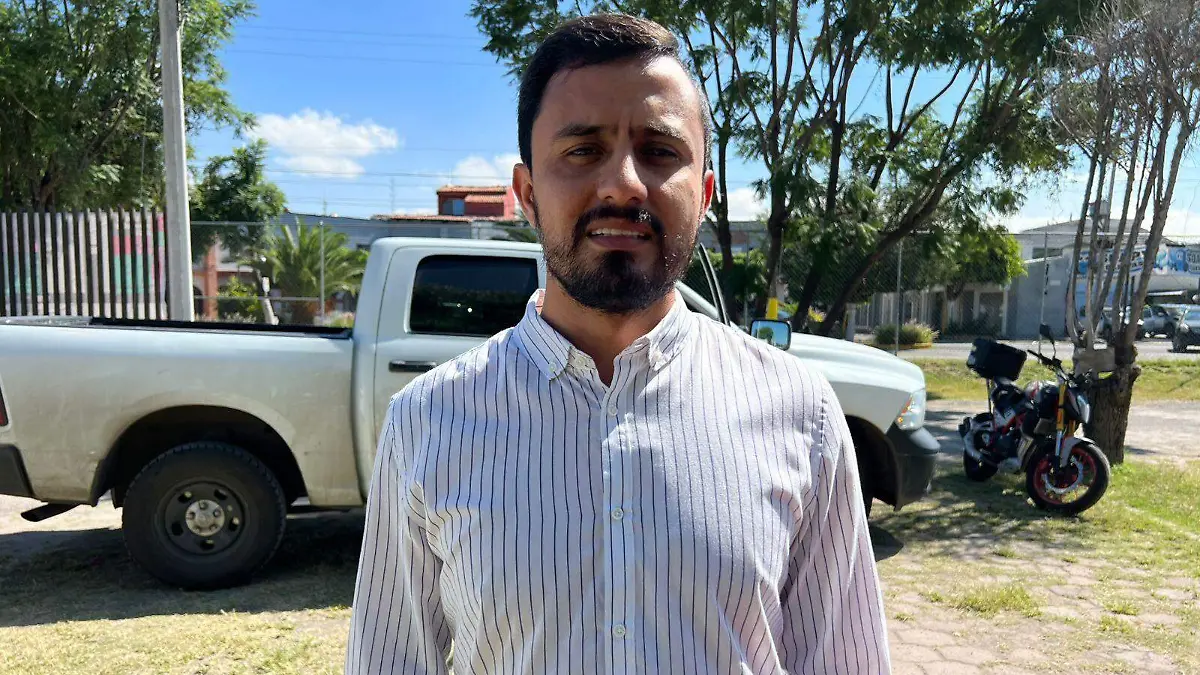 El director regional de programas para el desarrollo en la región de Celaya, Gerardo Sierra Ríos. Menciona que Celaya cuenta con el mayor número de atención por día