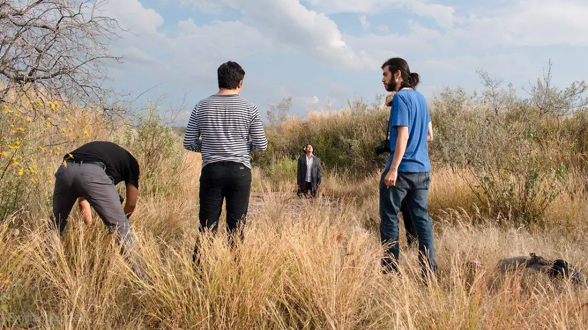 Un grupo de talentosos celayenses dirigidos por Alberto Aguilar fueron los encargados de grabar este corto.
