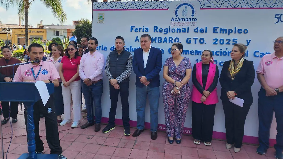 Realizan feria de la salud 