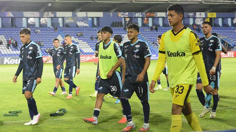 Los Lobos cayeron ante Halcones en el MAV (2)
