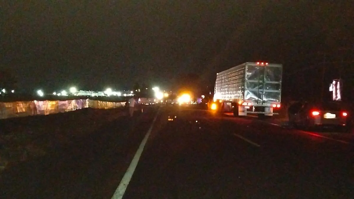 Carambola en la Celaya-Juventino