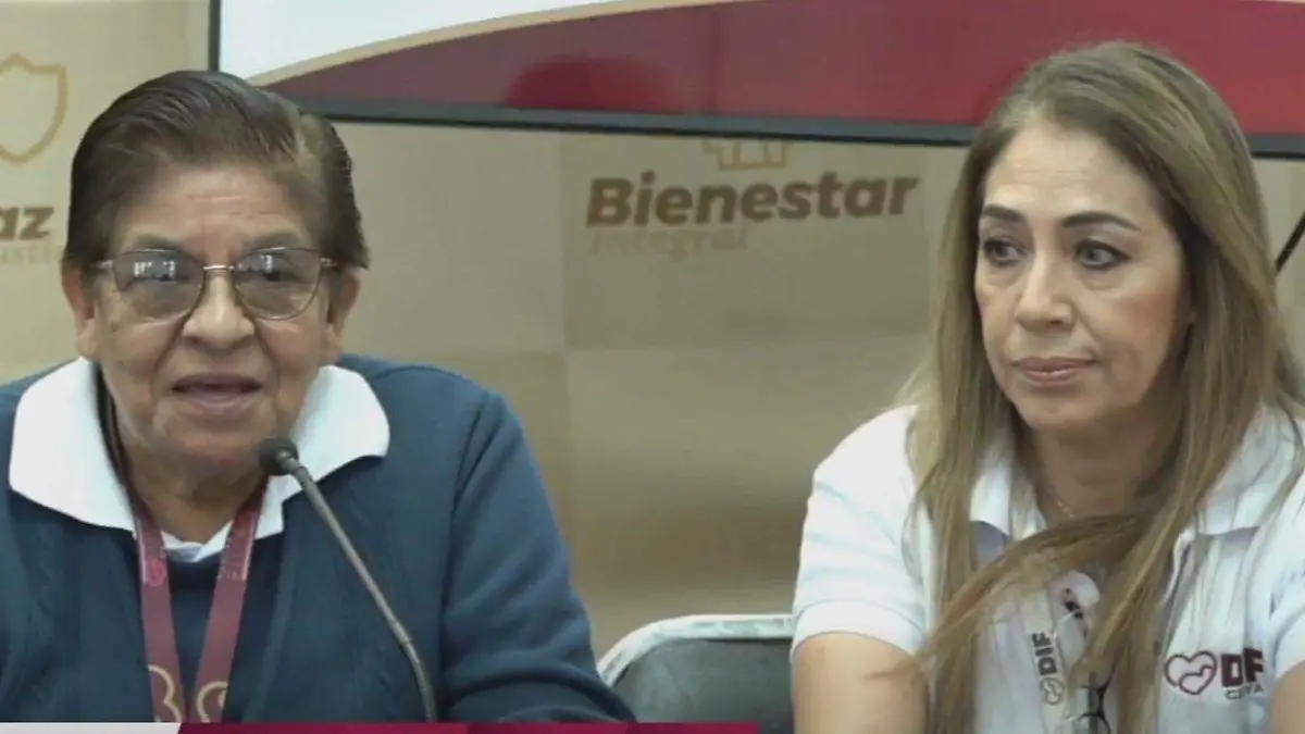 La directora de DIF Celaya, Teresa Rosillo y la coordinadora de Desarrollo Alimentario, Concepción Pereda.