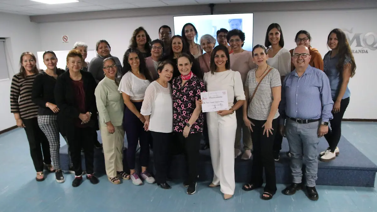 Las mujeres se informan sobre el cáncer de mama
