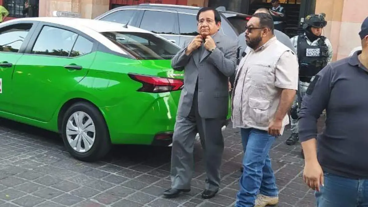 Juan Miguel Ramírez señaló que podría haber alguien que quiere que el gobierno municipal siga pagando rentas.