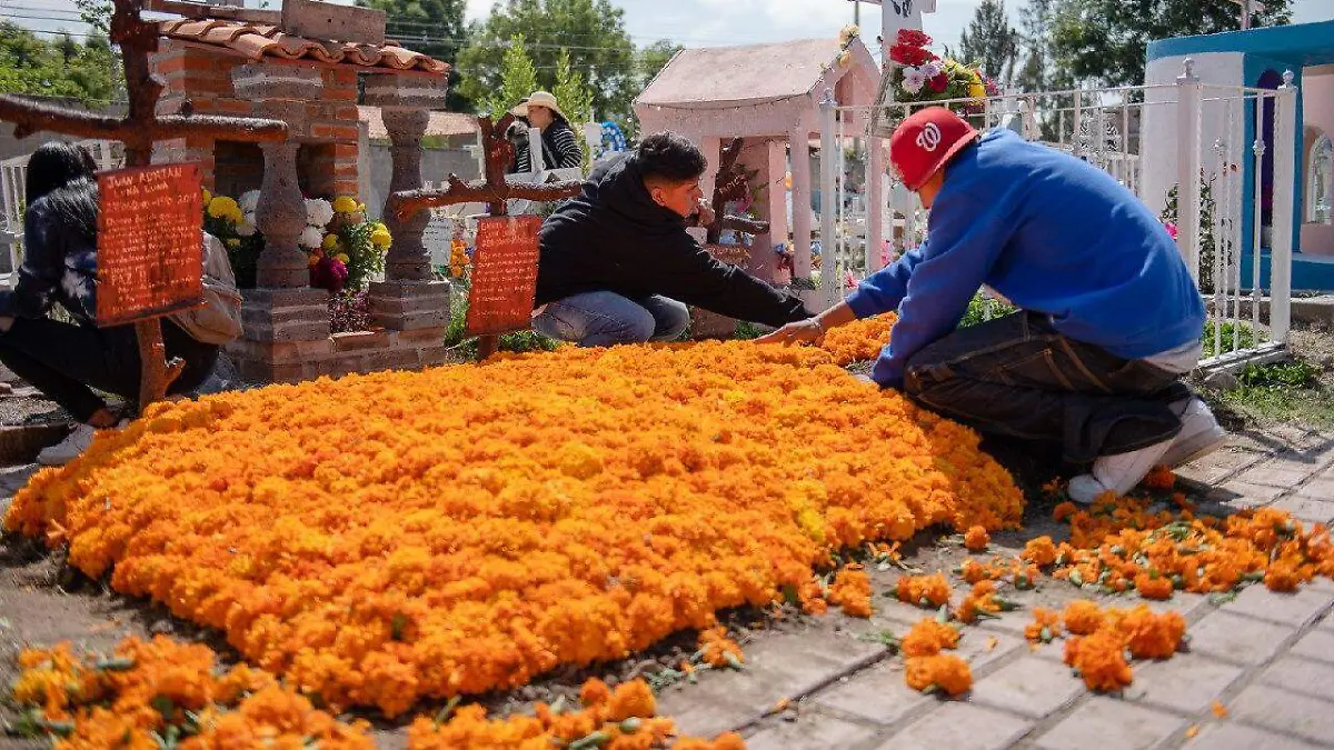 Panteones en San Miguel de Allende (2)