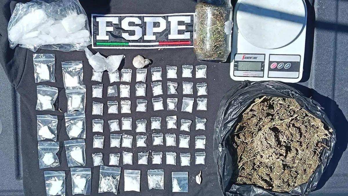 Más de 90 dosis de droga se les aseguro a los detenidos