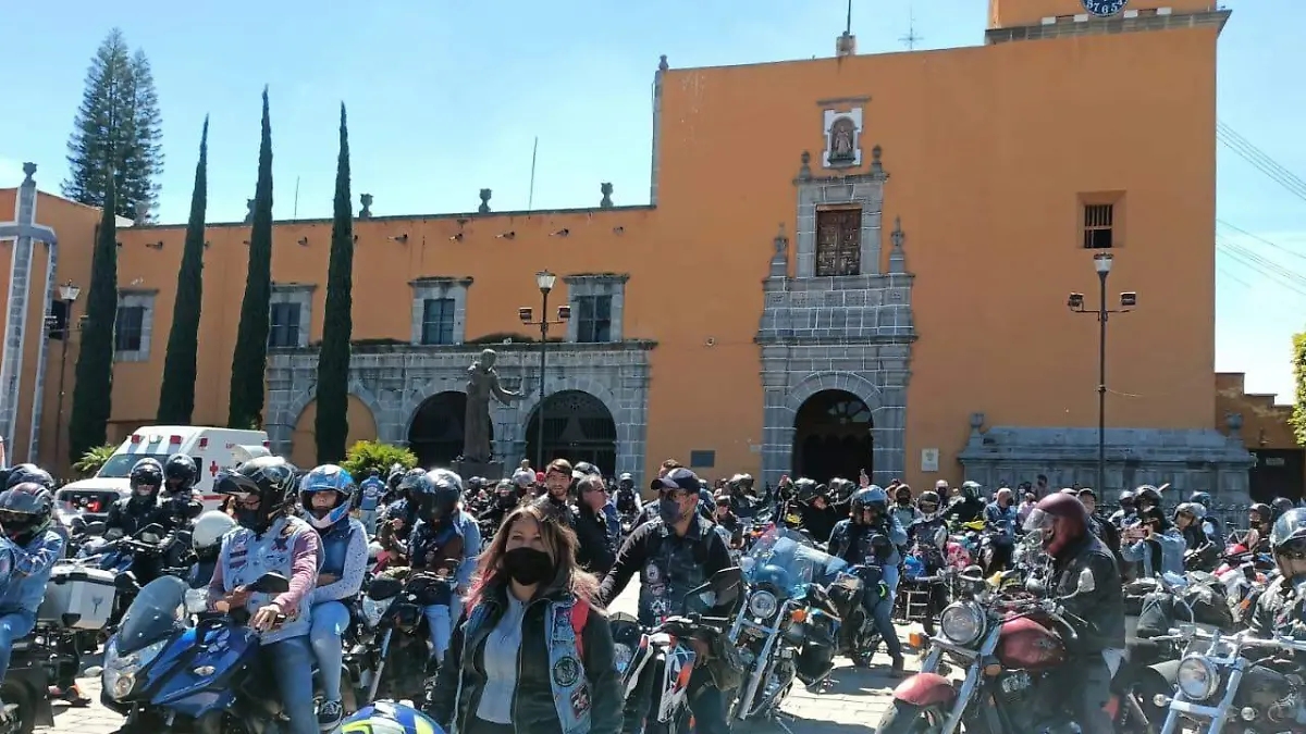 Se esperan cientos de motociclistas de diferentes lugares.