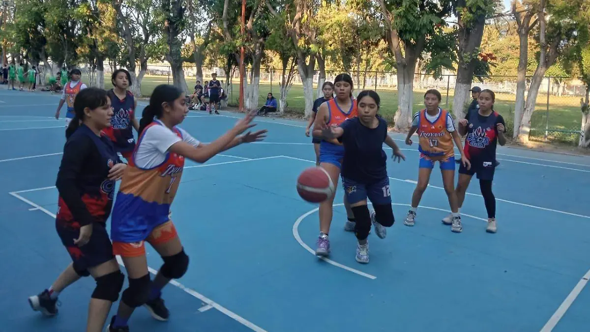 Asociación Municipal de Baloncesto de Celaya (AMBC), Torneo Intercolegial.