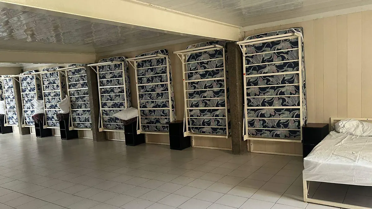 Cuentan con un espacio para 21 hombres y 21 mujeres