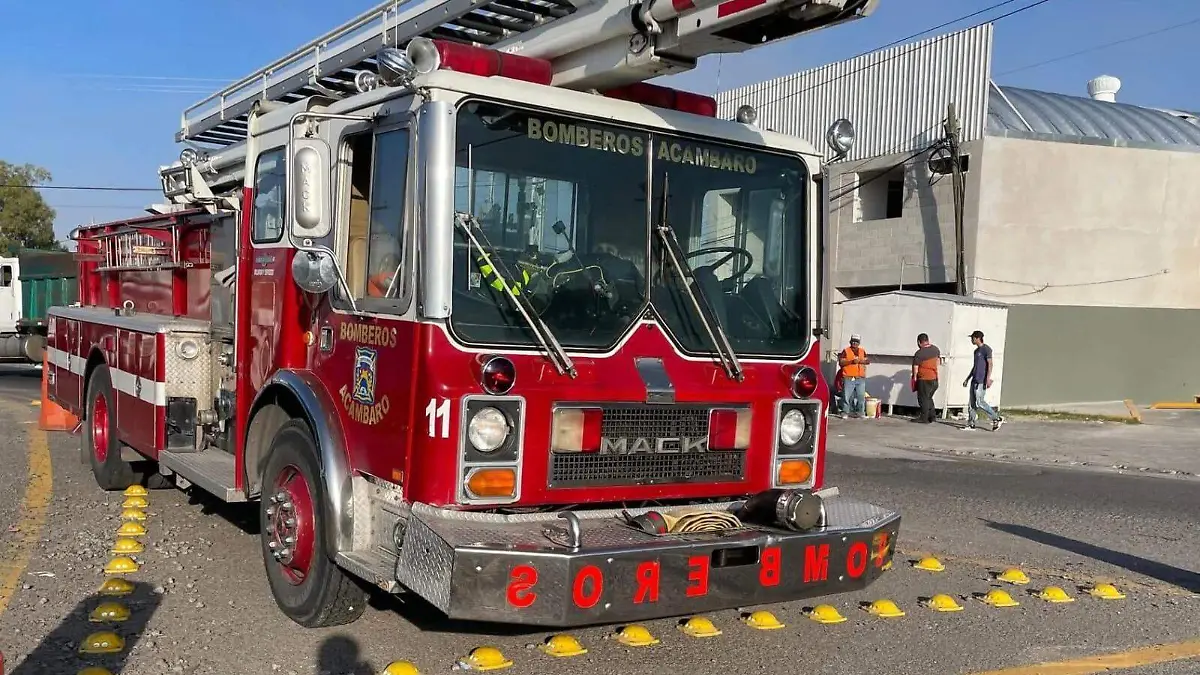 Unidades de emergencias en Acámbaro
