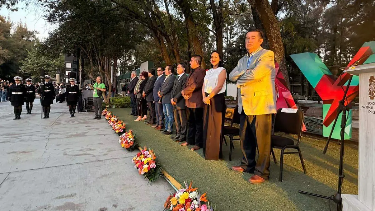 Autoridades municipales estuvieron presentes. 