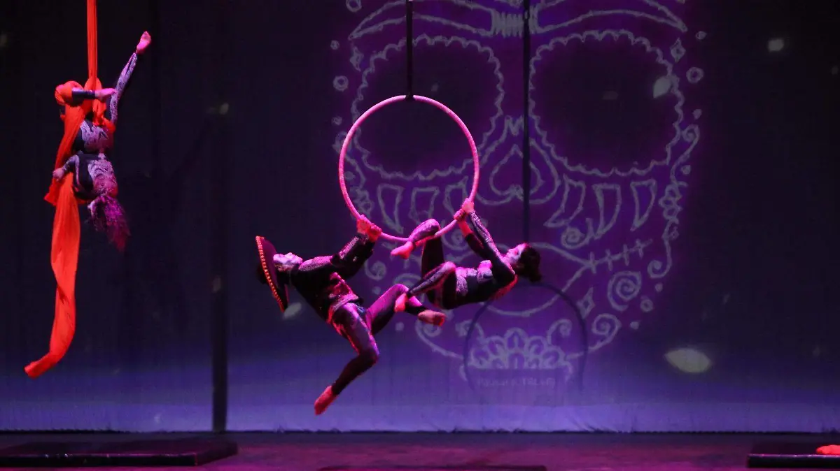 Ganadores de concurso de calaveras vivientes en Celaya 8