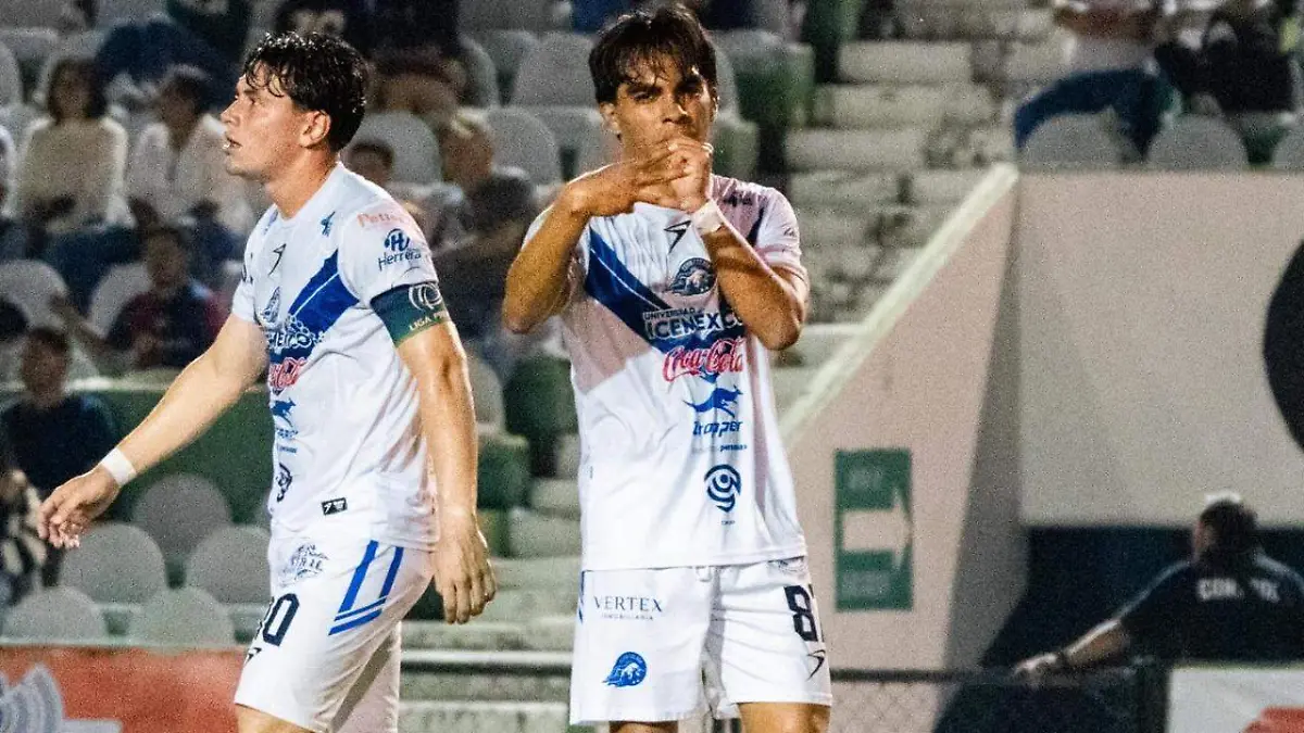 Toros triunfan en liga premier