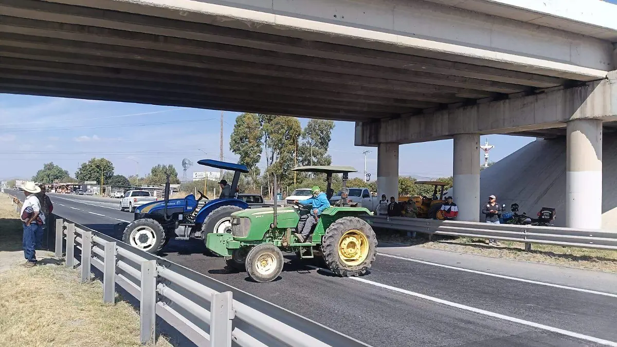 a1a6272e-6014-469b-902a-cee8e239150f