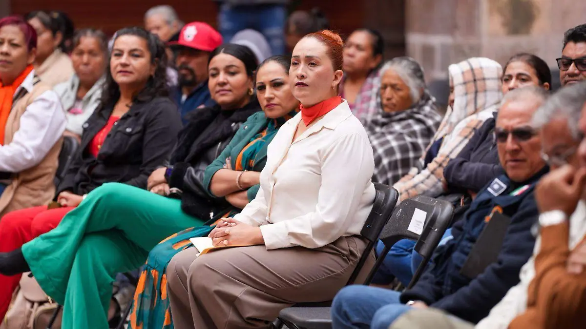 Regidora Liliana Celedón 2