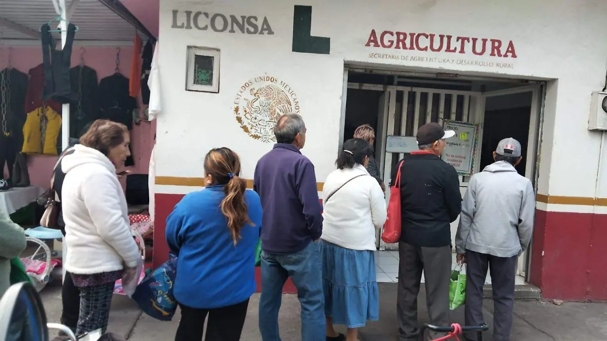 Después de que no hubo leche en las tiendas Liconsa en Celaya, debido a los bloqueos de carreteras por campesinos