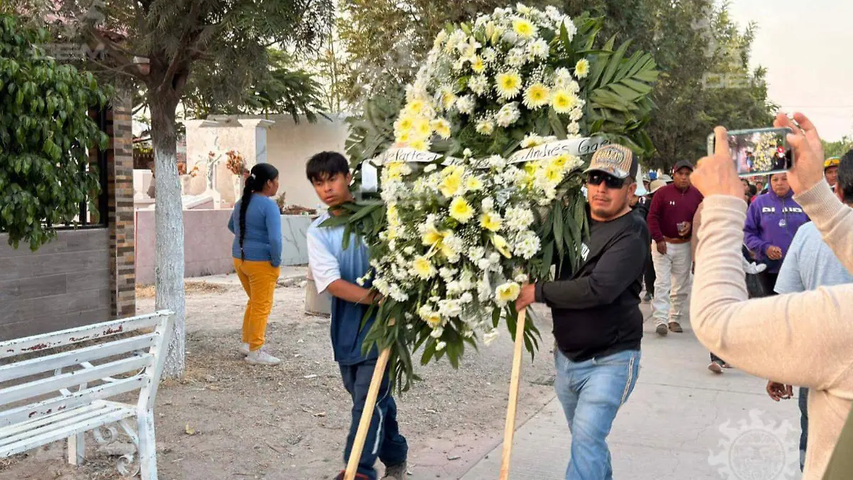 Despiden a víctimas de accidente en la Salamanca-León 3