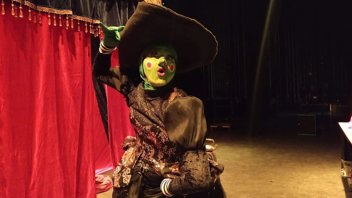 Alfredo Ávila dio vida al personaje de la bruja. 