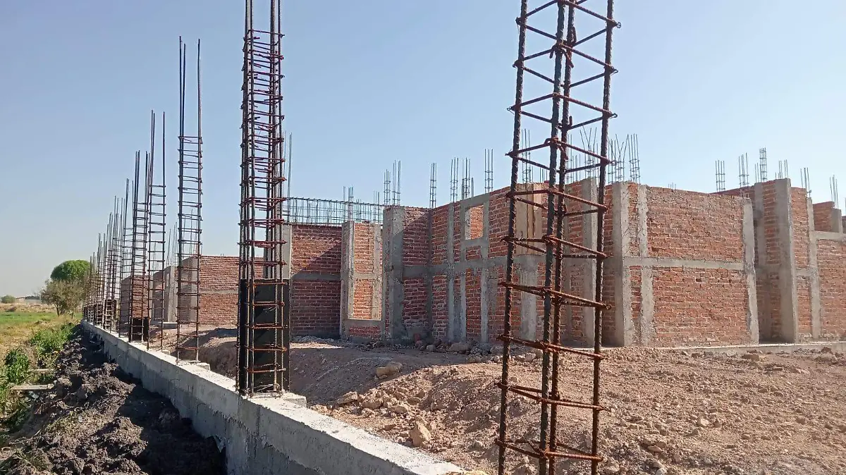 Por la falta de 15 millones de pesos c correspondiente de lo que era el Fidesseg, la primera etapa de la obra está detenida.